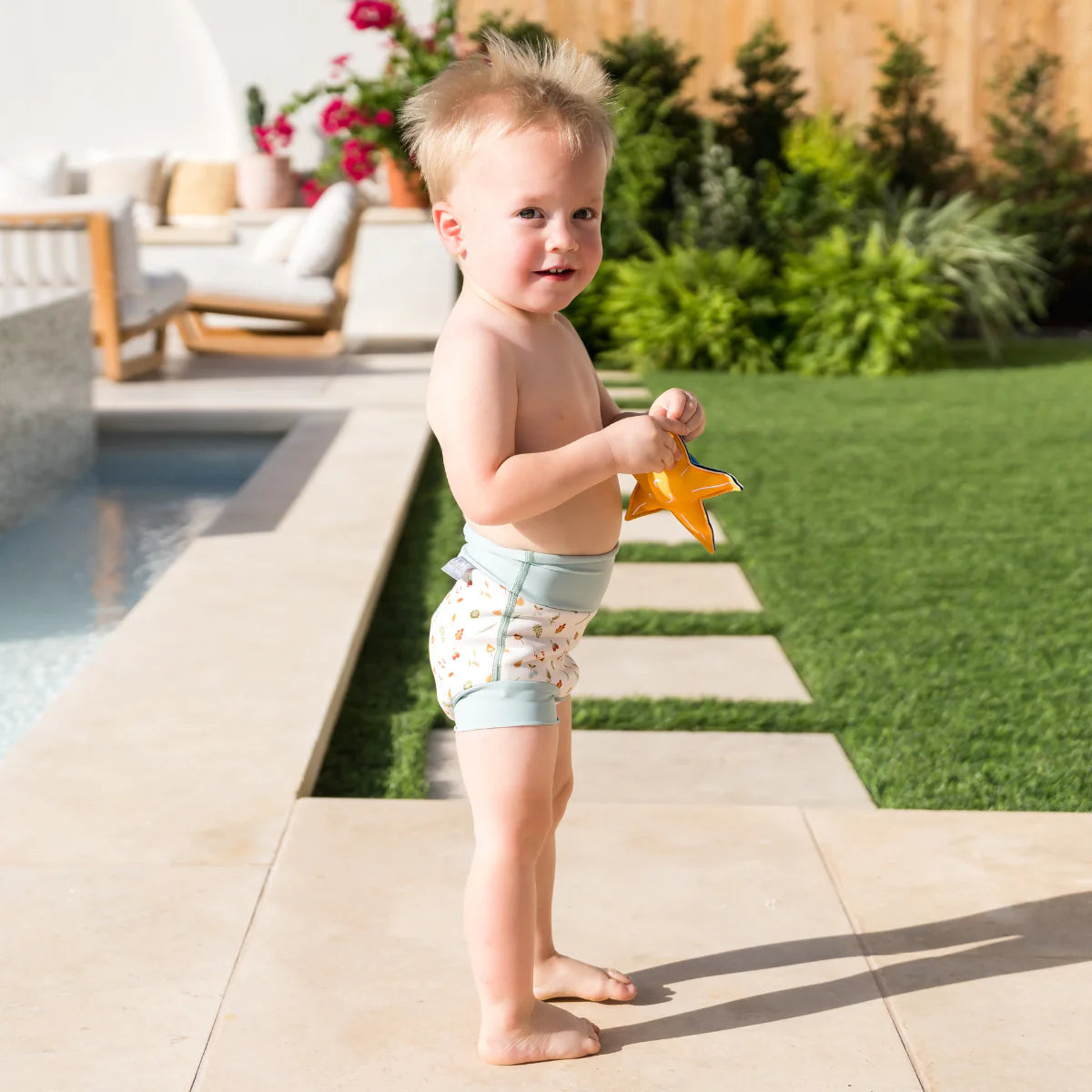 Happy Nappy DUO **Inside is a highly technical active silver inner layer