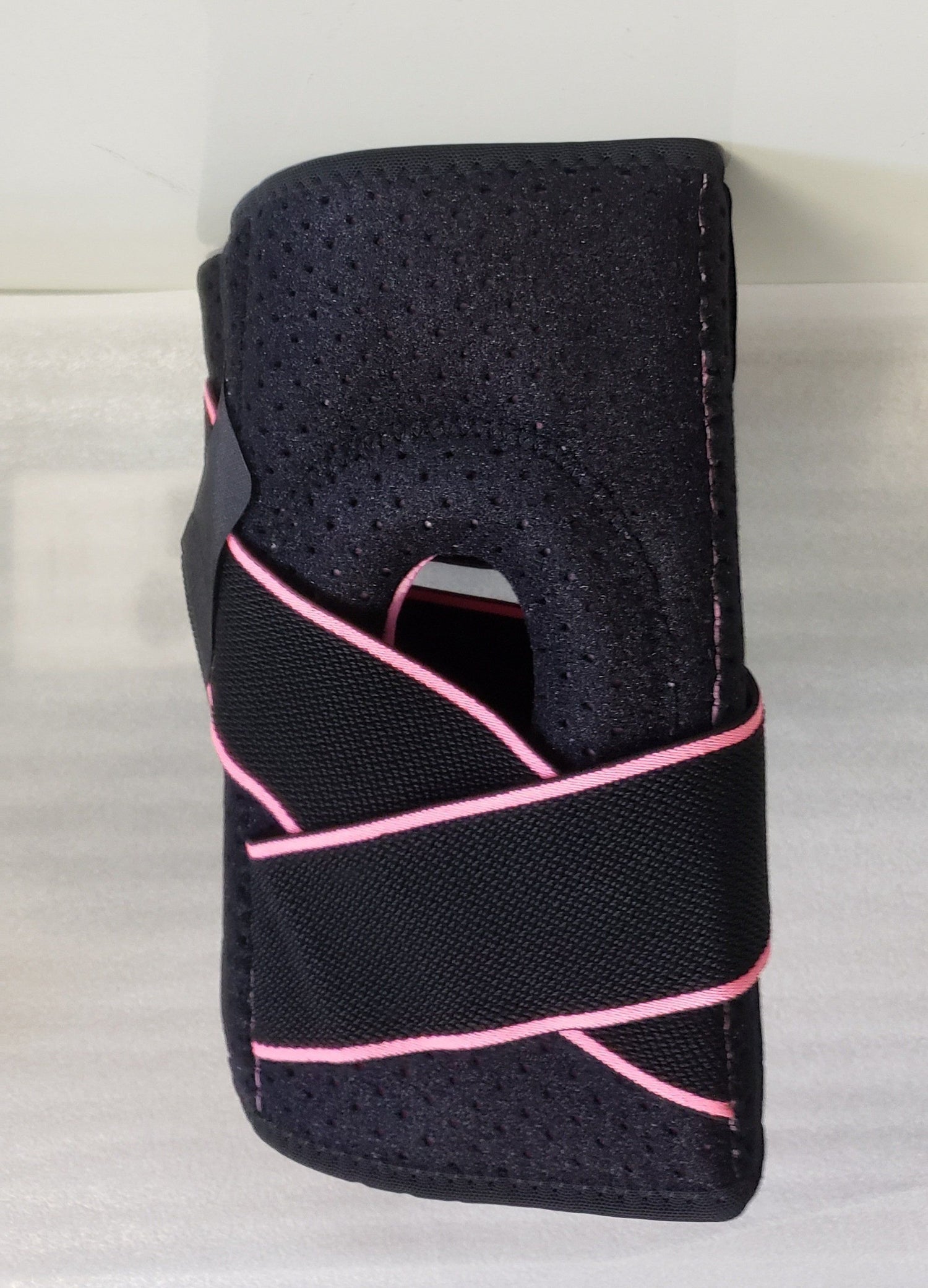 Knee Support (Customized Knee Wrap for Compression & Support)-Streamline Sports