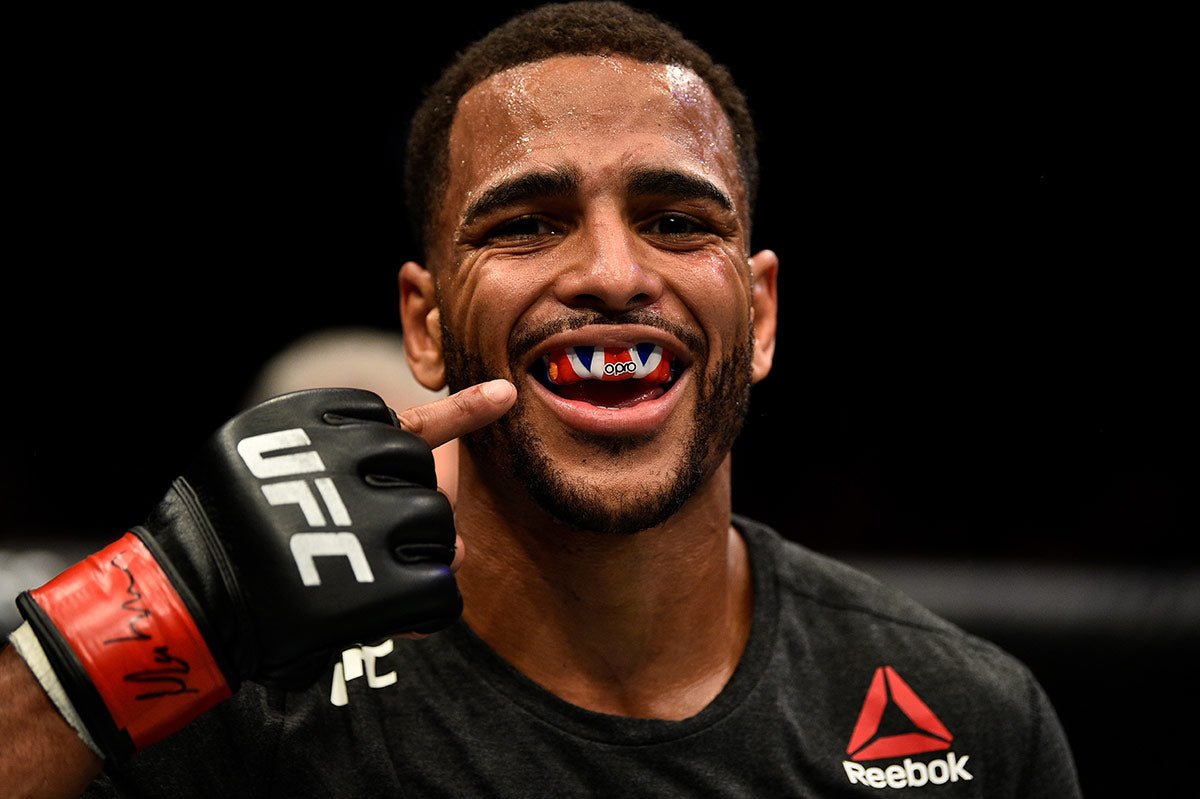 UFC - Gold level mouthguard (Adult)-Streamline Sports
