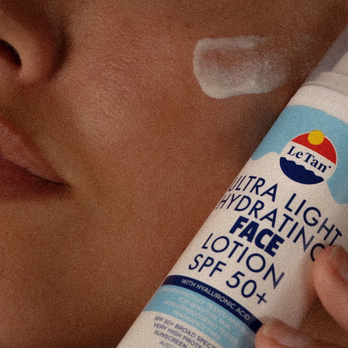 Le Tan - Ultra Light Hydrating Face Lotion (50mL) (1642)